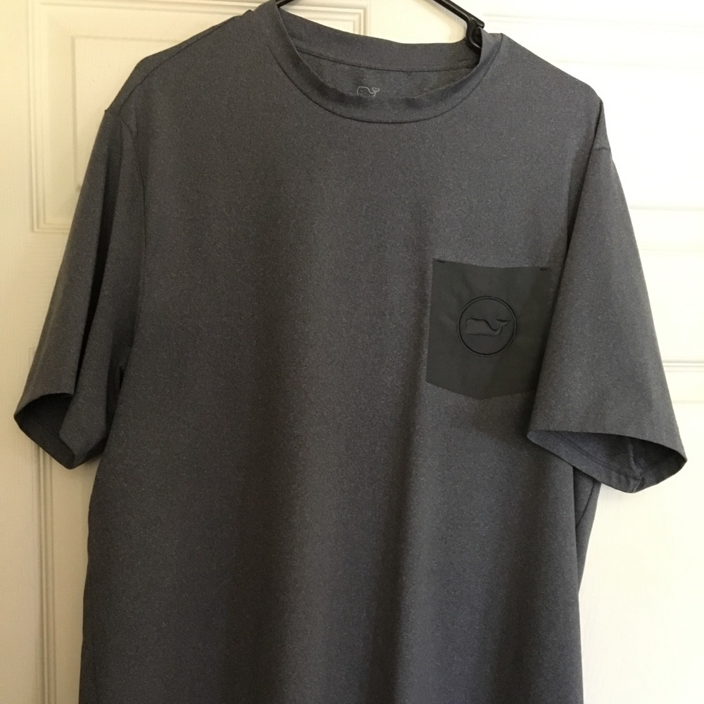 Vineyard Vines Performance Tee. Size Large.